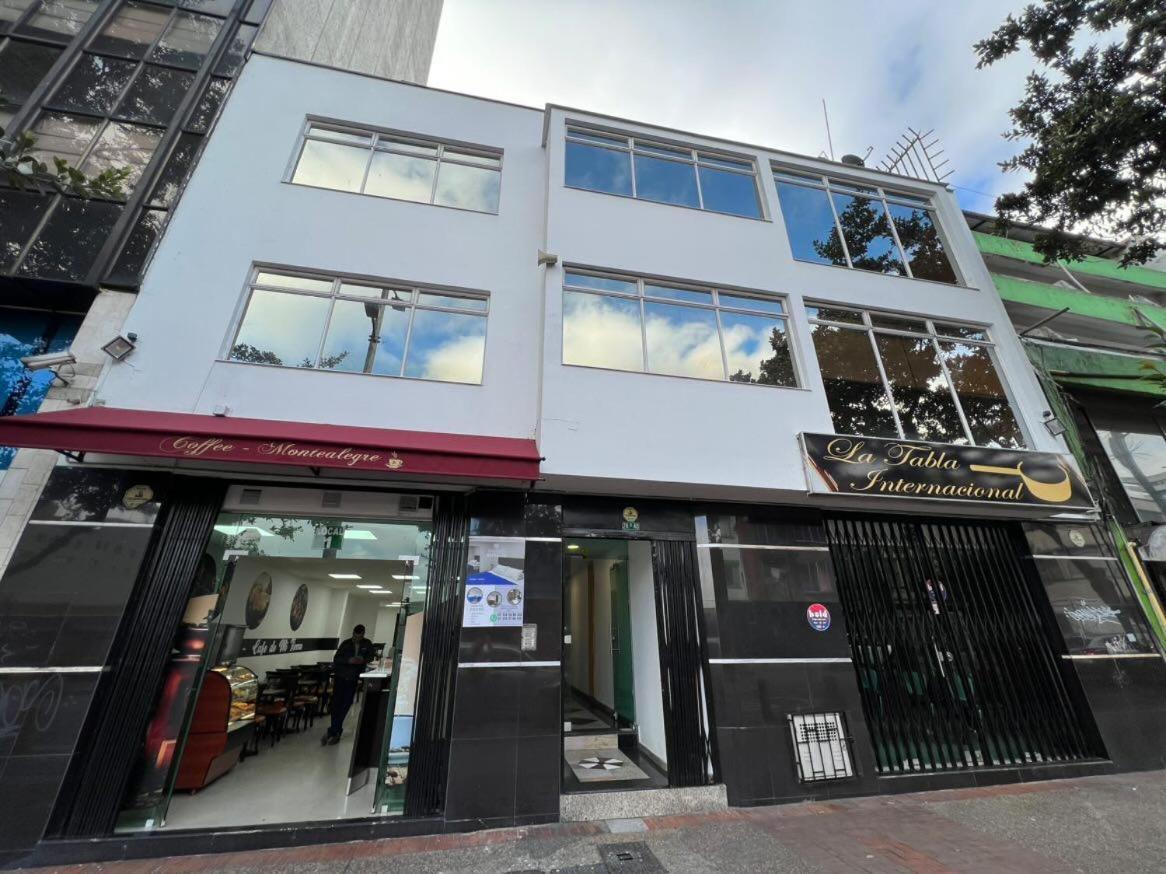 Aparta Hotel Montealegre 보고타 외부 사진
